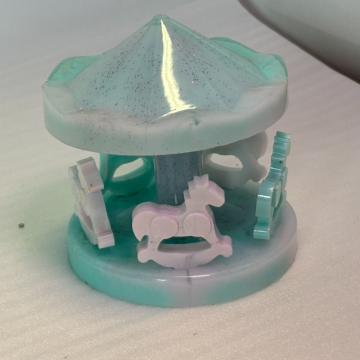 Carousel White/Green