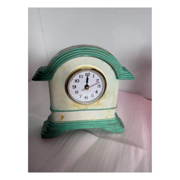 Green Vintage-Inspired Mantel Clock